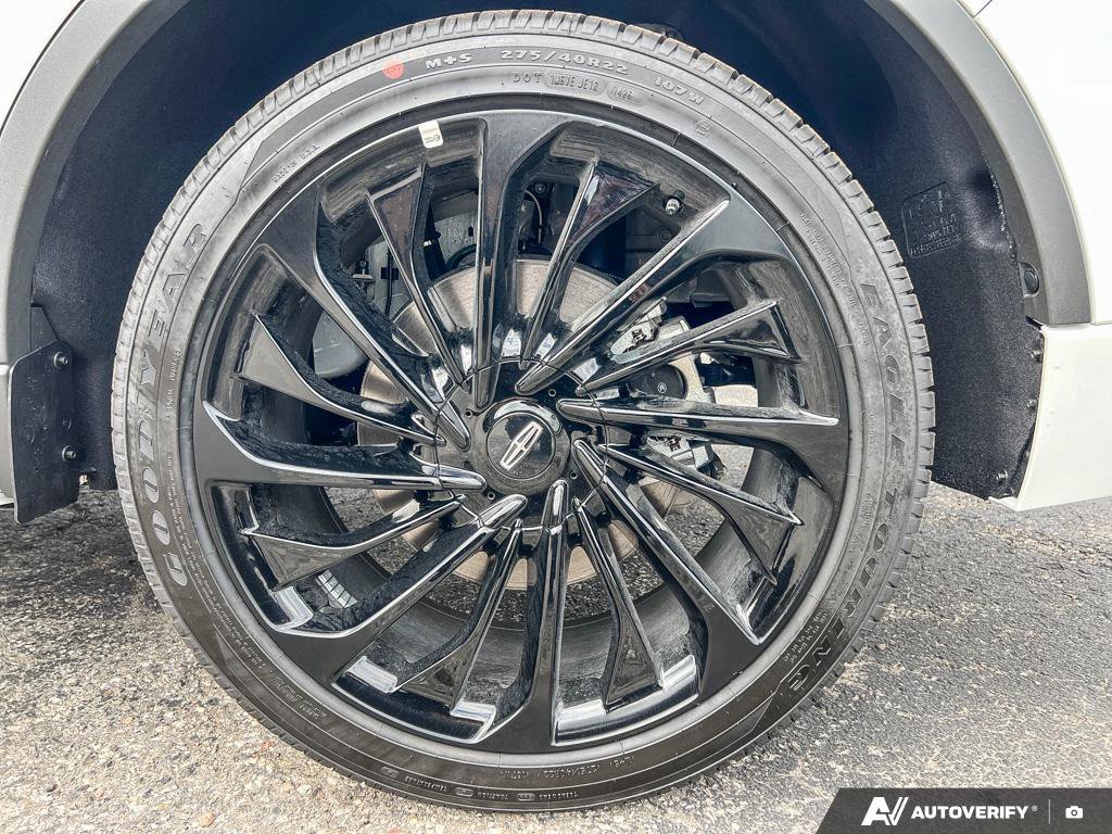 New 2026 Lincoln Aviator Reserve 3.0 L AWD at KW Auto Credit