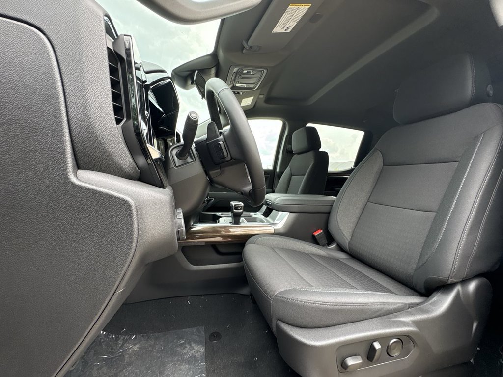 New 2026 Chevrolet Silverado 1500 RST 5.3L 4WD at KW Auto Credit