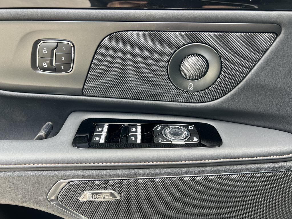 New 2026 Lincoln Nautilus Premiere 2.0 L AWD at KW Auto Credit