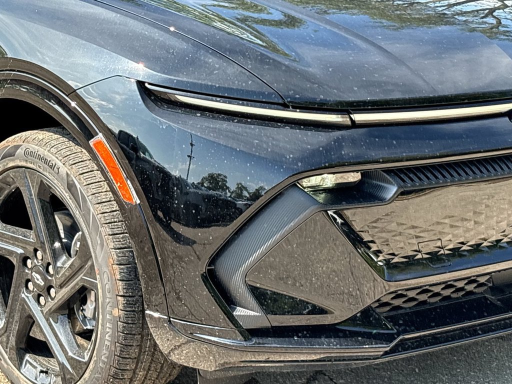 New 2027 Chevrolet Equinox EV RS FWD at KW Auto Credit