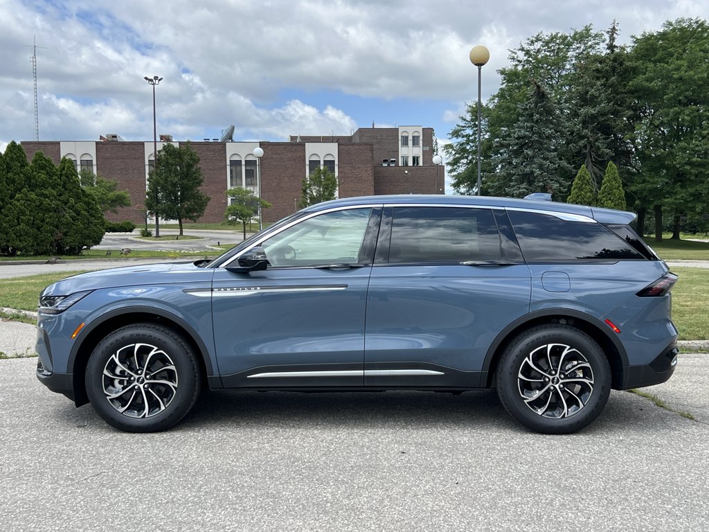New 2026 Lincoln Nautilus Premiere 2.0 L AWD at KW Auto Credit