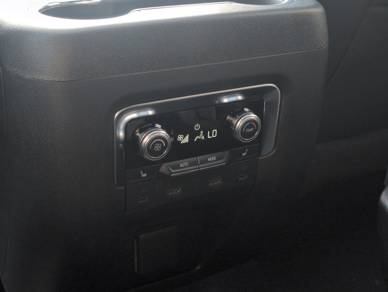 New 2026 GMC Yukon Elevation 5.3L 4WD at KW Auto Credit