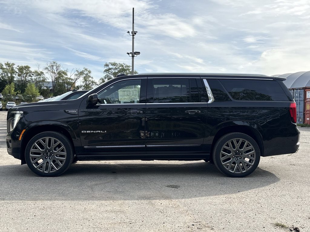 New 2026 GMC Yukon XL Denali Ultimate 6.2L 4WD at KW Auto Credit