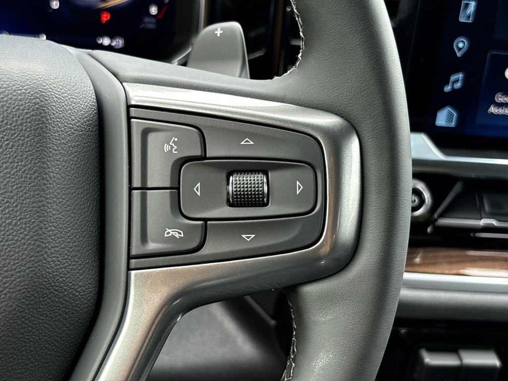 New 2026 Chevrolet Silverado 1500 LT Trail Boss 5.3L 4WD at KW Auto Credit
