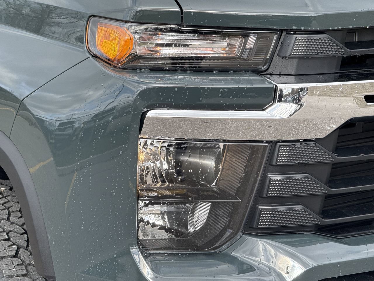 New 2026 Chevrolet Silverado 2500HD LT 6.6L 4WD at KW Auto Credit