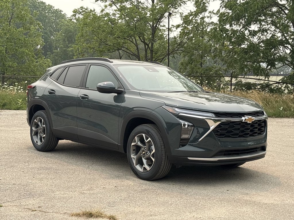 New 2026 Chevrolet Trax LT 1.2L FWD at KW Auto Credit