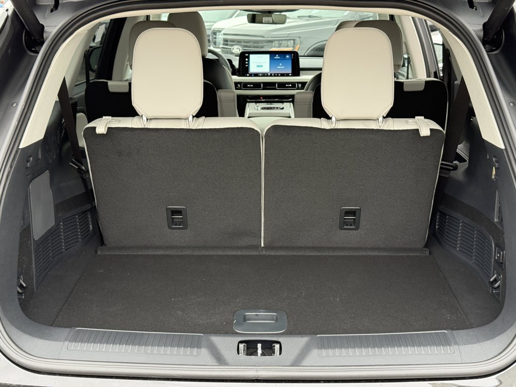 New 2026 Lincoln Aviator Reserve 3.0 L AWD at KW Auto Credit
