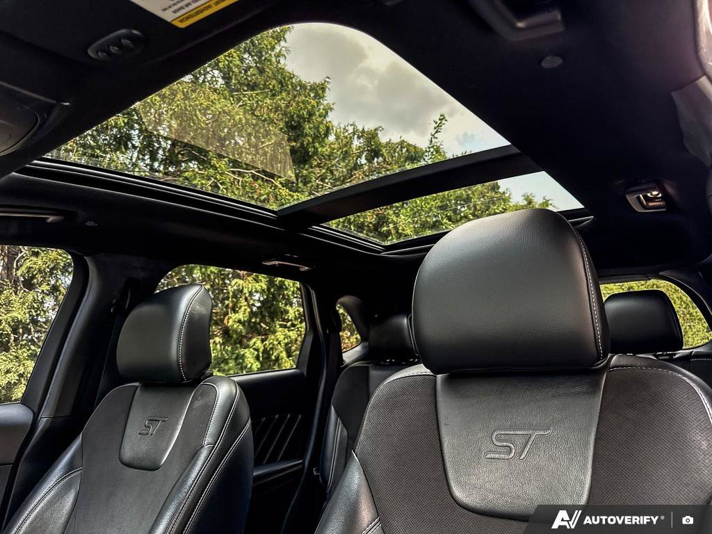 Used 2019 Ford Edge ST 2.7 L AWD at KW Auto Credit