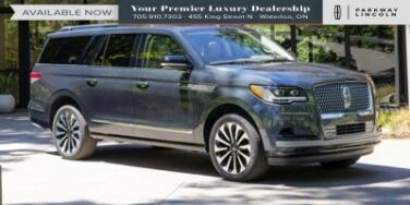 Used 2023 Lincoln Navigator Reserve 3.5 L 4WD at KW Auto Credit