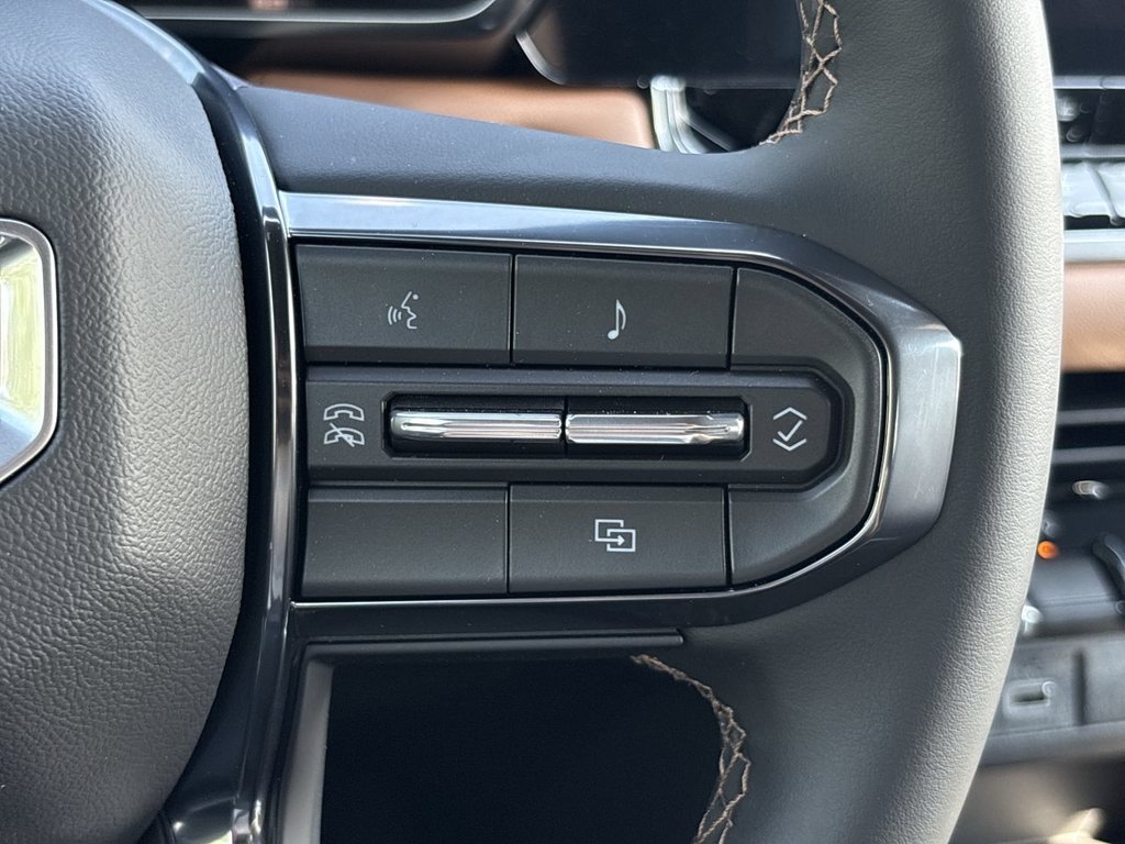 New 2026 GMC Canyon AT4 2.7L 4WD at KW Auto Credit