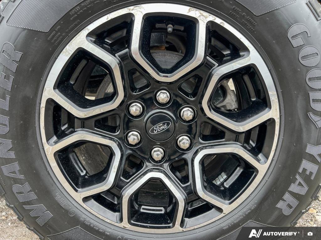 Used 2023 Ford F-150 LARIAT 2.7 L 4WD at KW Auto Credit