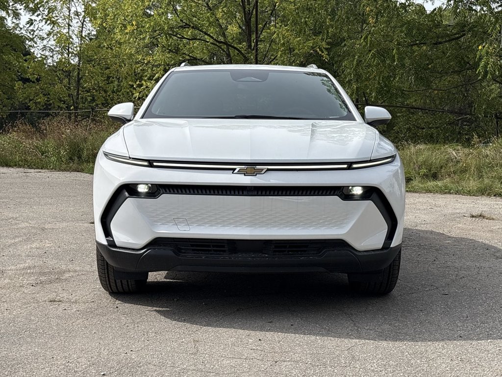 New 2027 Chevrolet Equinox EV LT2 w/PDE FWD at KW Auto Credit