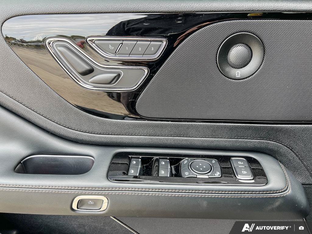 New 2026 Lincoln Aviator Reserve 3.0 L AWD at KW Auto Credit