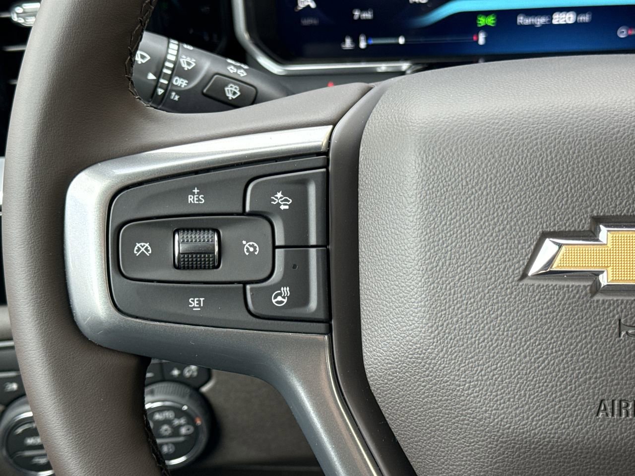New 2026 Chevrolet Silverado 2500HD LT 6.6L 4WD at KW Auto Credit