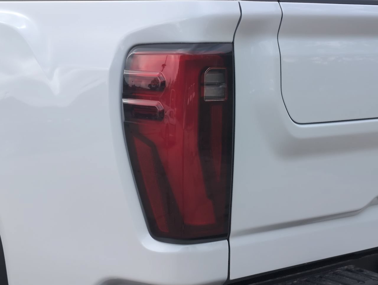 New 2026 GMC Sierra 2500HD Denali Ultimate 6.6L 4WD at KW Auto Credit