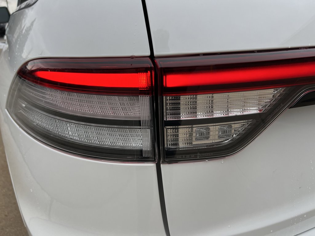 New 2026 Lincoln Aviator Reserve 3.0 L AWD at KW Auto Credit