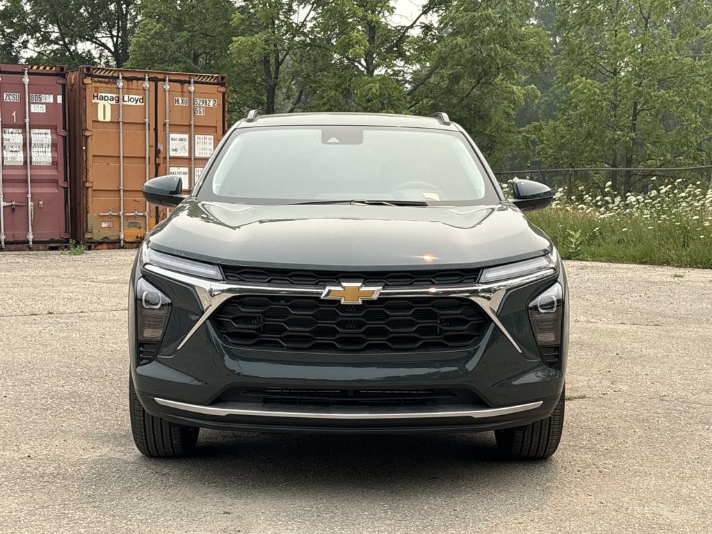 New 2026 Chevrolet Trax LT 1.2L FWD at KW Auto Credit