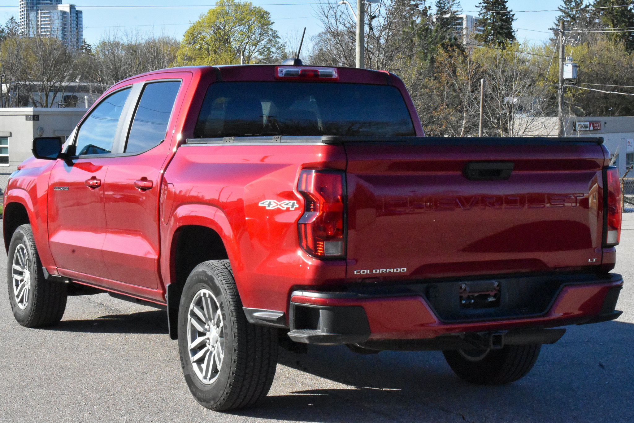 Used 2023 Chevrolet Colorado 4WD LT 2.7L 4WD at KW Auto Credit