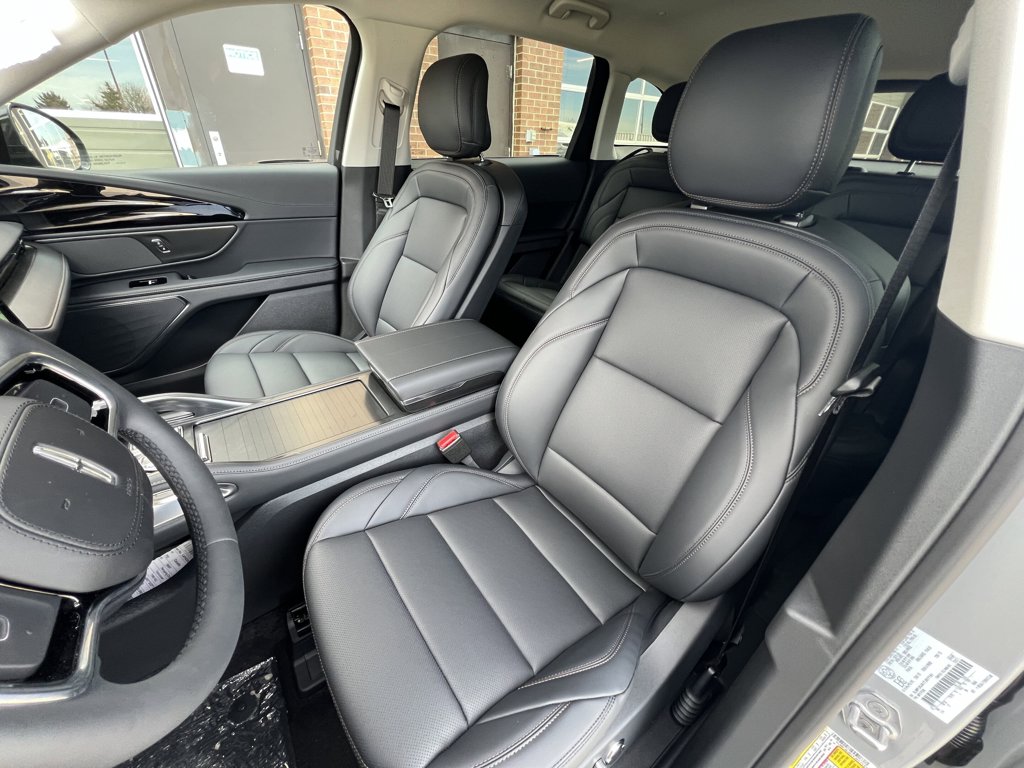 New 2026 Lincoln Nautilus Premiere 2.0 L AWD at KW Auto Credit