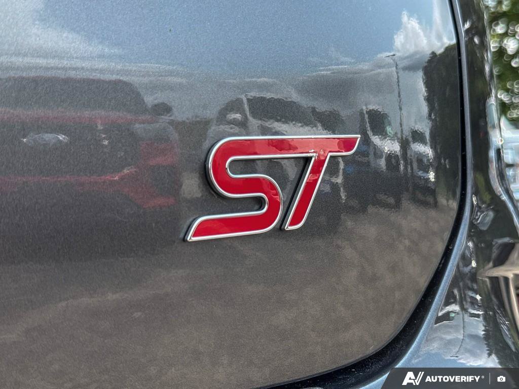 Used 2019 Ford Edge ST 2.7 L AWD at KW Auto Credit